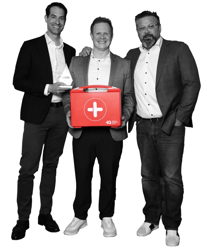Award-Red-Box-_Web-Image